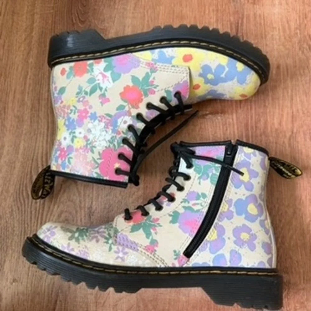 Dr Martens 1460 J Boots US 3 EU 34 Floral Leather Side Zip Lace Up Kids